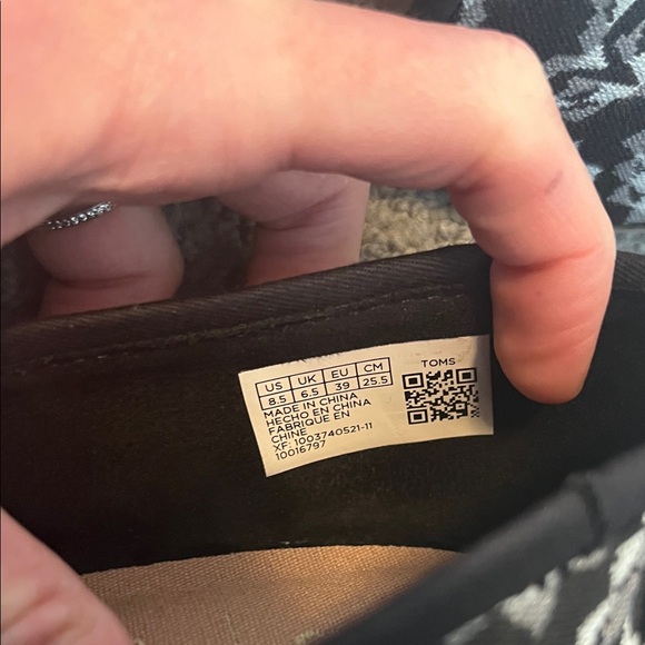 Toms Darcy Loafers - Picture 4 of 4